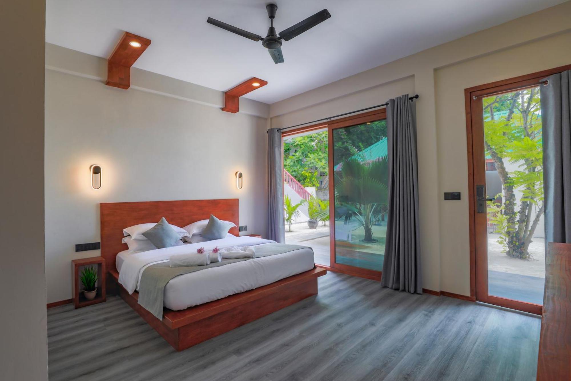 Sunny Breeze View Hangnaameedhoo Exterior foto