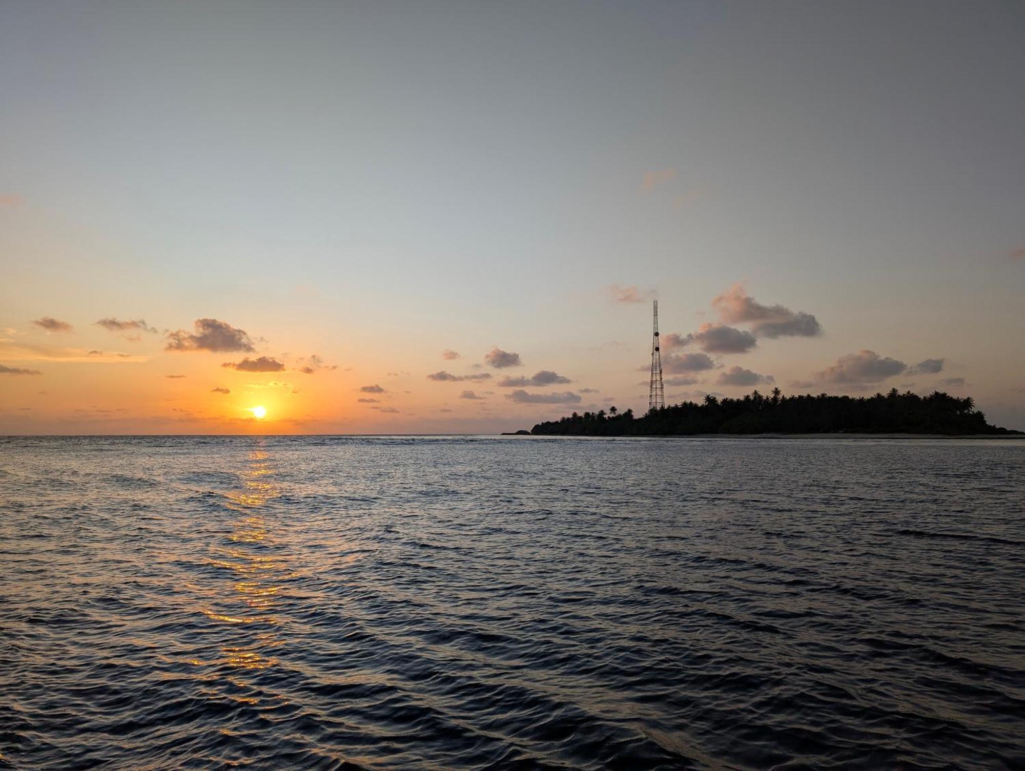 Sunny Breeze View Hangnaameedhoo Exterior foto